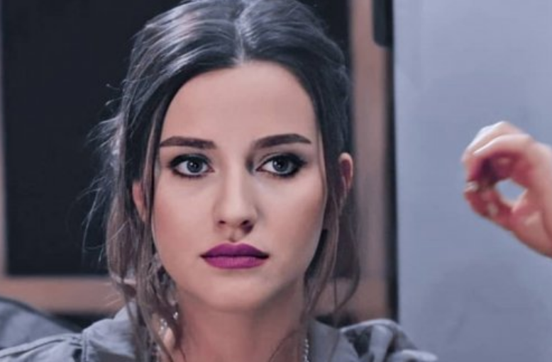 إيرام هيليفجي أوغلو .. بطلة مسلسل وجع القلب تثير الجدل في فيديو فاضح
